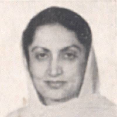 Mohinder Kaur , Smt.