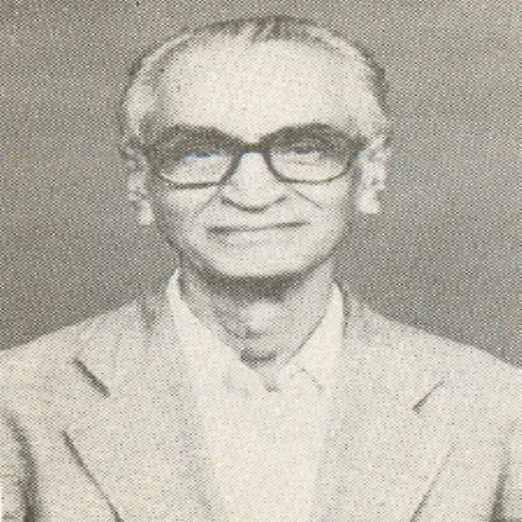 Mahajan , Shri Yadav Shivram