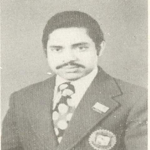 Pandey , Prof. Yadunath
