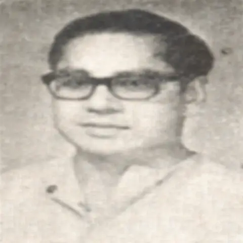 Sinha , Shri Atish Chandra