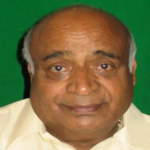 Veerendra Kumar , Shri M.P.